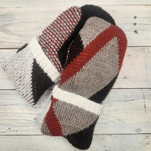 Load image into Gallery viewer, Sweater Mittens (Large)