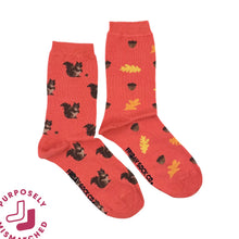 Load image into Gallery viewer, Women's Mismatched Crew Socks (more)