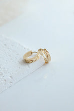 Load image into Gallery viewer, Serene Hoops