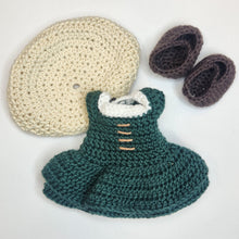 Load image into Gallery viewer, Crochet Dolls & Clothing