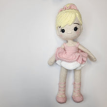 Load image into Gallery viewer, Crochet Dolls & Clothing
