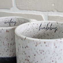 Load image into Gallery viewer, Hubby & Wifey Speckled Heart Mug Set