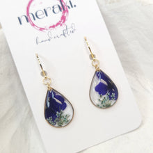 Load image into Gallery viewer, Meraki Crush Floral Dangles