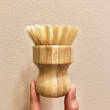Load image into Gallery viewer, Bamboo Knob Scrubber