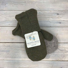 Load image into Gallery viewer, Sweater Mittens (Large)