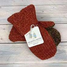 Load image into Gallery viewer, Sweater Mittens (Small)
