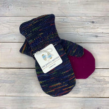 Load image into Gallery viewer, Sweater Mittens (Large)