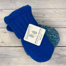 Load image into Gallery viewer, Sweater Mittens (Small)
