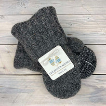 Load image into Gallery viewer, Sweater Mittens (Small)