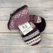 Load image into Gallery viewer, Sweater Mittens (Large)