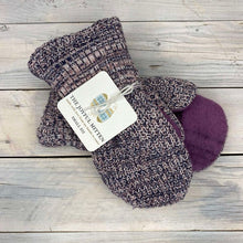 Load image into Gallery viewer, Sweater Mittens (Small)