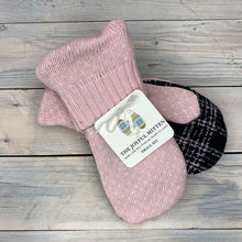 Load image into Gallery viewer, Sweater Mittens (Small)