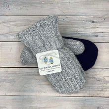 Load image into Gallery viewer, Sweater Mittens (Large)