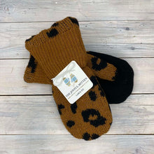 Load image into Gallery viewer, Sweater Mittens (Large)