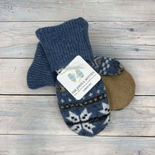 Load image into Gallery viewer, Sweater Mittens (Large)