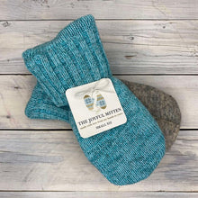 Load image into Gallery viewer, Sweater Mittens (Small)