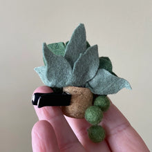 Load image into Gallery viewer, Felt Car Vent Clips