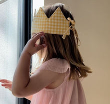 Load image into Gallery viewer, Dress Up Crown