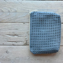 Load image into Gallery viewer, Essential Oil Pouch