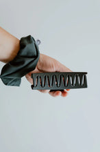 Load image into Gallery viewer, Jumbo Claw Clip
