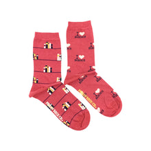 Load image into Gallery viewer, Women's Mismatched Crew Socks (more)