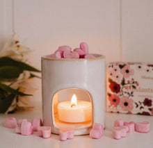 Load image into Gallery viewer, Amore Scented Wax Melts