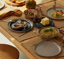 Load image into Gallery viewer, Fable Dinnerware