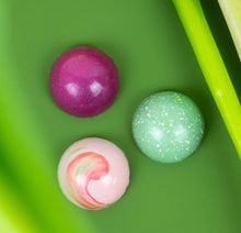 Load image into Gallery viewer, Raindrops & Blooms Jacek Chocolate Collection