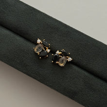 Load image into Gallery viewer, Aurora Cluster Stud