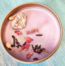 Load image into Gallery viewer, 'Heart of Gold Apothecary' Candles