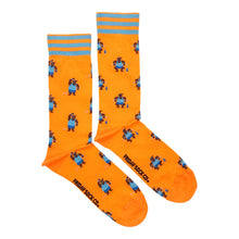 Load image into Gallery viewer, Men's Mismatched Crew Socks (more)