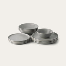 Load image into Gallery viewer, Fable Dinnerware