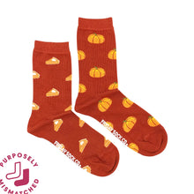 Load image into Gallery viewer, Women's Mismatched Crew Socks (more)