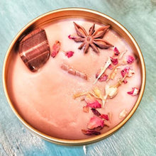 Load image into Gallery viewer, 'Heart of Gold Apothecary' Candles