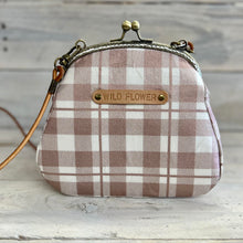 Load image into Gallery viewer, Heirloom Purse