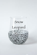 Load image into Gallery viewer, Stemless Gilded Wine Glasses
