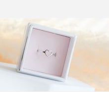 Load image into Gallery viewer, Lainey Ring