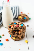 Load image into Gallery viewer, Mason Jar Cookie & Dessert Mixes