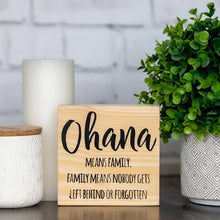Load image into Gallery viewer, Twin Timbers Block Signs (Family & Pets)