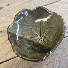 Load image into Gallery viewer, Serving/Trinket Trays & Bowls (Black Poplar Pottery)