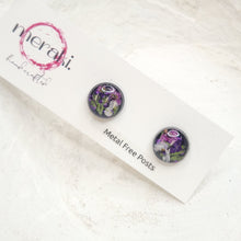 Load image into Gallery viewer, Meraki Crush Floral Dangles