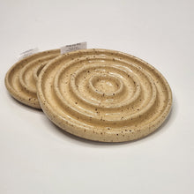 Load image into Gallery viewer, Pottery by Wildflower Colour & Clay