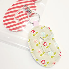 Load image into Gallery viewer, Letter Bag Charms