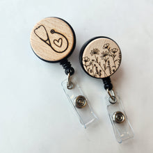 Load image into Gallery viewer, Silicone Badge Reel