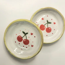 Load image into Gallery viewer, Gypsy Jane Pottery (Plates & Bowls)