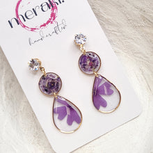 Load image into Gallery viewer, Meraki Crush Floral Dangles