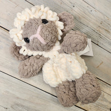 Load image into Gallery viewer, Handmade Crochet Animals