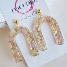 Load image into Gallery viewer, Meraki Crush Floral Dangles