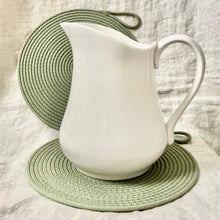 Load image into Gallery viewer, Rope Trivet