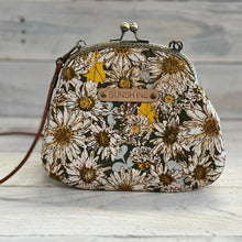 Load image into Gallery viewer, Heirloom Purse